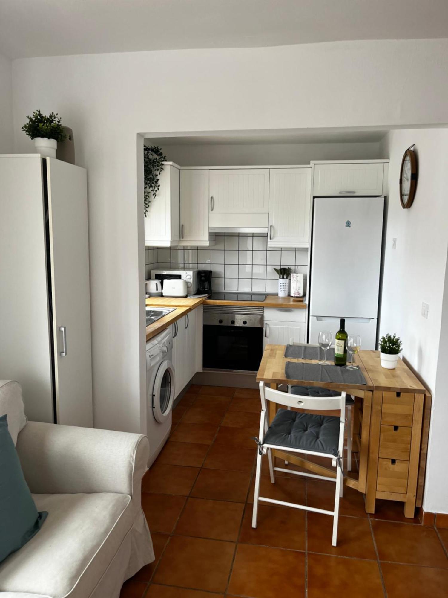 2 Bedroom Apartments Los Cristianos Beach Tenerife Tamaragua Арона Экстерьер фото